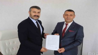 Ağrıda belediye başkan aday adayı başvuruları devam ediyor