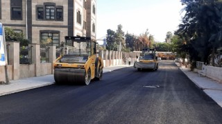 Akdenizde asfalt çalışmaları sürüyor