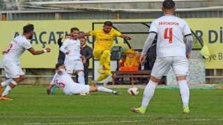 Alaçatıspor sahasında 4-2 galip
