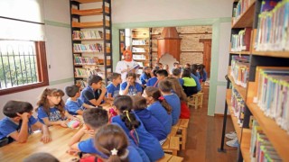 Alanya Belediyesi Ebeveyn, Çocuk Atölyesi ve Çocuk Kütüphanesine ziyaretçi akını