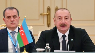 Aliyev: “2026 yılı sonuna kadar 140 binden fazla kişinin Karabağ ve Doğu Zengezur'a dönmesi bekleniyor