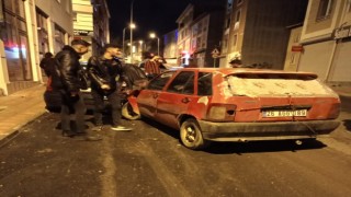 Alkollü sürücü kazanın ardından aracını bırakıp kaçtı