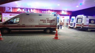 Alkollü sürücü zincirleme kazaya neden oldu: Işıkta bekleyen araca çarptı, 7 kişi yaralandı