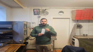 Almanyada ırkçı mesaj gönderilen Türk pizzacı konuştu