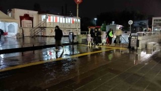 Ankarada sağanak yağış başladı