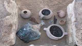 Antik kentteki kazıda bin 600 yıllık tohumlar bulundu