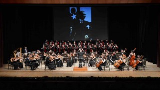 ASO ve Gençlik Korosu, Ulu Önderi konserle andı