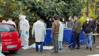 Ataşehirde hastane otoparkında araç içinde kadın cesedi bulundu
