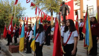 Atatürk, 10 Kasımda Aydında anıldı