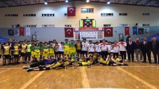 Aydında Okullar Arası Hentbol Turnuvası sona erdi