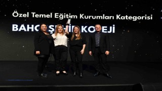 Bahçeşehir Kolejine iki ödül birden