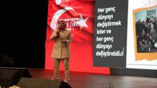 Bakan Göktaş: Avrupada ilk başörtülü milletvekili olarak meclise girdim”