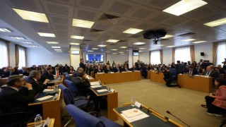 Bakan Işıkhan: “Asgari ücret komisyonunda herkesin mutabık kaldığı bir tutarda uzlaşılacağını ümit ediyoruz”