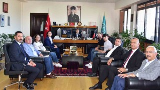 Balıkesir Üniversitesi Rektörü Filistinli Öğrencilerle buluştu