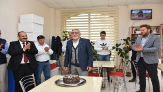 Başkan Bozkurta sürpriz doğum günü