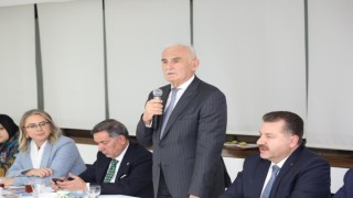 Başkan Büyükkılıç, yerel yönetimler toplantısına katıldı