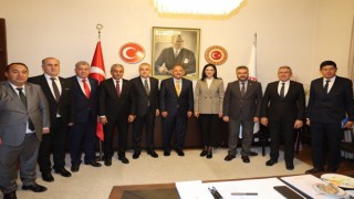 Başkan Kaya: “Bizim gündemimiz hizmet”