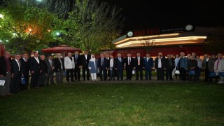 Başkan Kocamandan öğretmenlere: Her zaman yanınızda olmaya devam edeceğiz