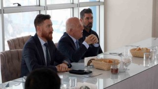 Başkan Sekmenden Erzurumspora moral ziyareti