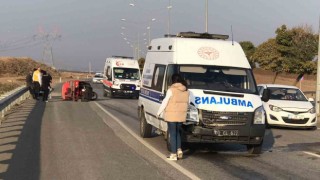 Batmanda ambulans ile patpat çarpıştı: 1 yaralı