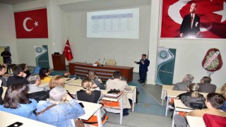 BAÜNde Tarih Söyleşileri etkinliği