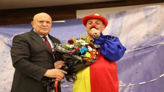 Bayburtta çocuklara yönelik tiyatro gösterisi