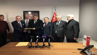 Beşiktaş Başkan Adayı Serdal Adalı, yönetim kurulu listesini teslim etti