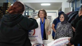 Bin 800 çocuğun yüzünü güldürdüler