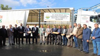 Bingöllü üreticilerden alınan ballar, Tarım Kredi Kooperatifi marketlerine gönderildi