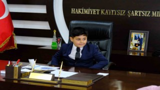 Bir günlük ‘Süper Başkan oldu