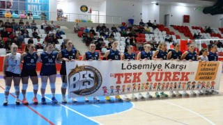 “Bizim Kızlar” 3. haftada Düzce Voleybolu 3-0 yenerek 3. galibiyetlerini aldı