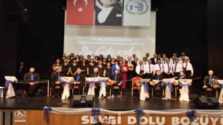 Bozüyük Belediyesi Türk Halk Müziği Korosundan konser