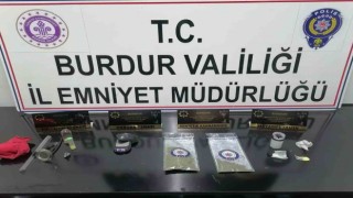 Burdurda uyuşturucu operasyonu: 13 şahsa işlem yapıldı
