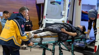 Bursada motosikletle kamyon çarpıştı, 1 kişi yaralandı