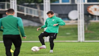 Bursasporda Esenler Erokspor maçı hazırlıkları devam ediyor