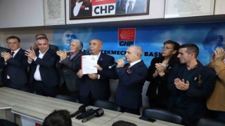 Büyükçekmece Belediye Başkanı Akgün 7nci kez aday adaylık başvurusunu yaptı