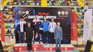 Büyükşehir Belediyesporlu karatecilerden 4 madalya