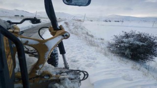 Büyükşehir, kardan kapanan 256 kilometrelik yolu ulaşıma açtı