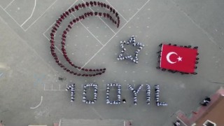 Çankırıda öğrencilerin 100. yıl koreografisi dron ile görüntülendi