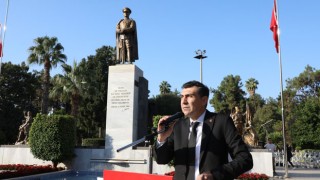 CHP Adana İl Başkanlığı, Mustafa Kemal Atatürk'ü Anma Töreni Düzenledi