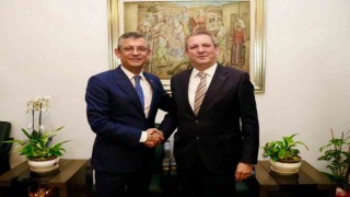 CHP Lideri Özel ile geleceğin Ayvalıkını konuştular