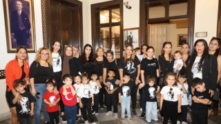 Çocuklar Atatürk Evini Ziyaret Etti