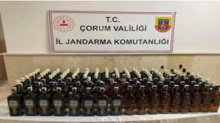 Çorumda 59 şişe kaçak içki ele geçirildi