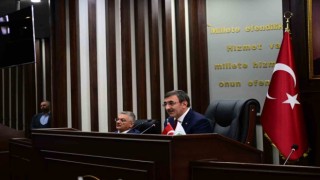 Cumhurbaşkanı Yardımcısı Yılmaz: Deprem bölgesinde yaraların sarılması için 3 trilyon liradan fazla para harcanacak
