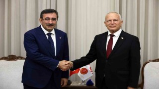 Cumhurbaşkanı Yardımcısı Yılmaz, KKTC Meclis Başkanı Töre ile görüştü