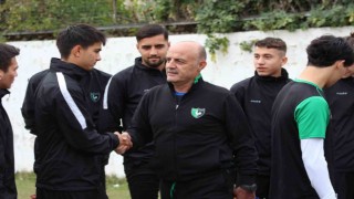 Denizlispor yeni direktörüyle ilk antrenmanını yaptı