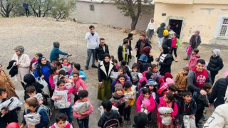 Diyarbakırda üniversite öğrencilerinden ilkokul öğrencilerine etkinlik