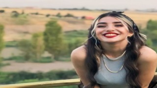 Diyarbakırdaki trafik kazasında ağır yaralanan genç kız 14 günlük yaşam mücadelesini kaybetti