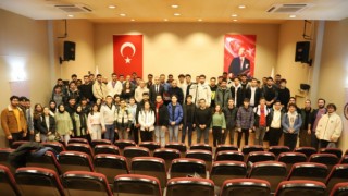DPÜde “Söz mezunlarımızda” isimli söyleşi