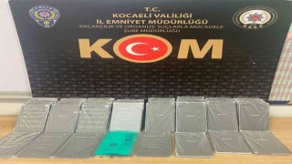 Durdurulan araçtan gümrük kaçağı telefonlar ele geçirildi